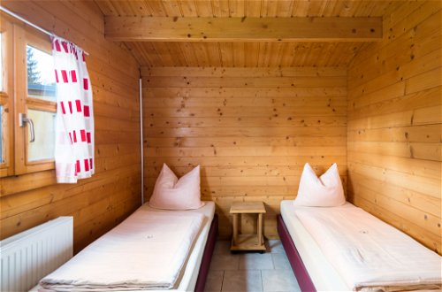 Foto 4 - Haus mit 2 Schlafzimmern in Gerolstein mit schwimmbad und garten