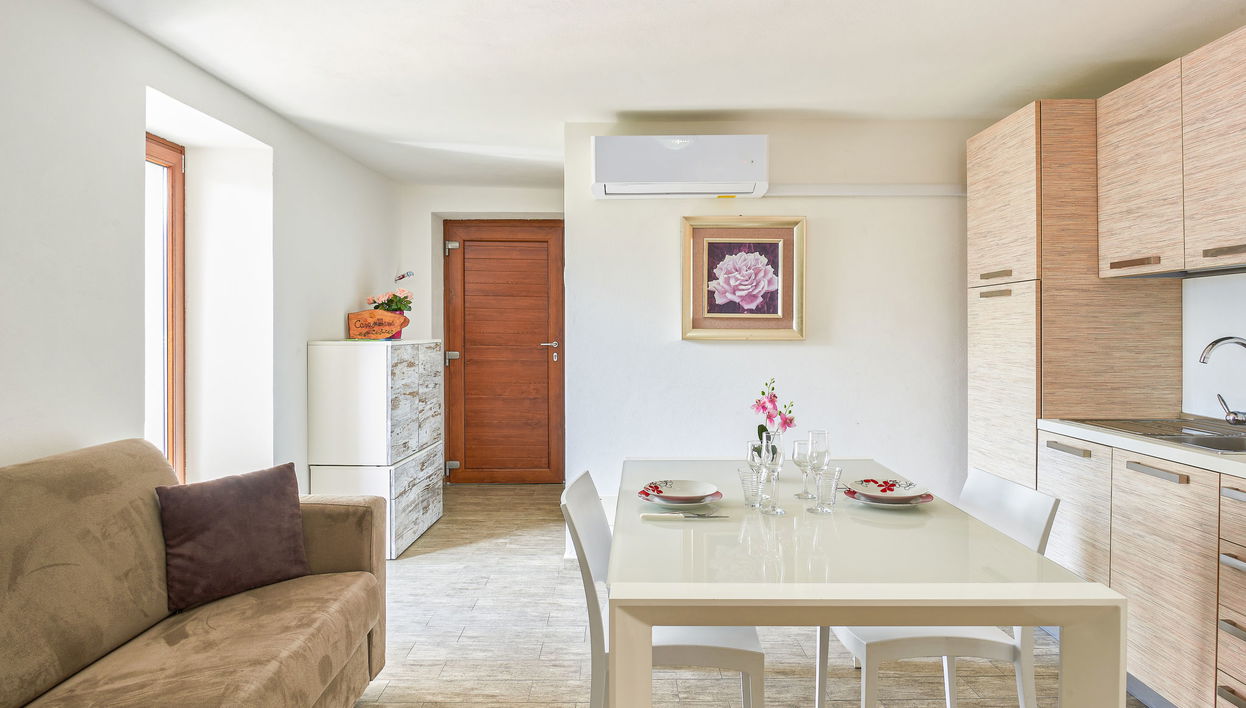 Apartment mit 2 Schlafzimmern in Vercana mit garten und terrasse - Foto 1