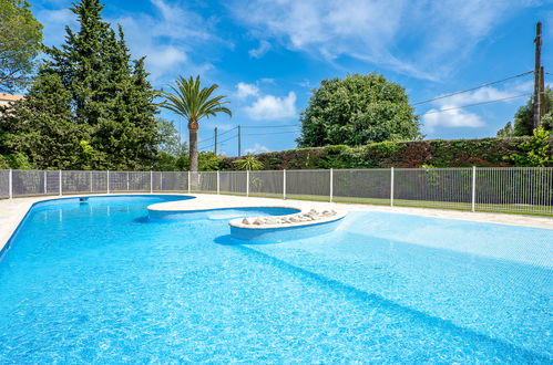 Photo 1 - Appartement de 2 chambres à Antibes avec piscine et terrasse