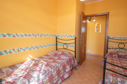 Photo 9 - 2 bedroom House in Montefiascone with garden and terrace