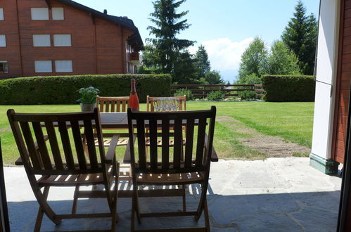 Photo 24 - 2 bedroom Apartment in Ollon with garden and terrace