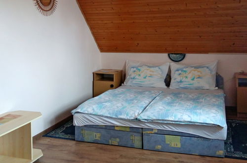 Foto 20 - Casa con 2 camere da letto a Balatonmáriafürdő con giardino e terrazza