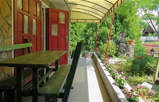 Foto 3 - Casa con 2 camere da letto a Balatonmáriafürdő con giardino e terrazza