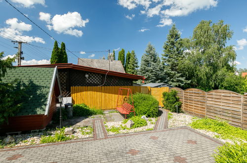 Photo 21 - Maison de 2 chambres à Balatonmáriafürdő avec jardin et terrasse