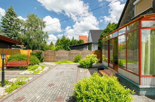 Photo 2 - Maison de 2 chambres à Balatonmáriafürdő avec jardin et terrasse