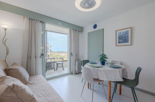 Foto 9 - Apartamento de 1 habitación en Le Barcarès con vistas al mar
