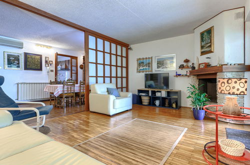 Foto 9 - Casa de 3 quartos em Rovinj com piscina privada e jardim