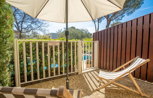 Apartamento de 2 quartos em La Croix-Valmer com piscina e jardim - Foto 20
