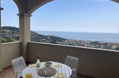 Foto 1 - Apartamento de 1 habitación en Pietra Ligure con terraza y vistas al mar