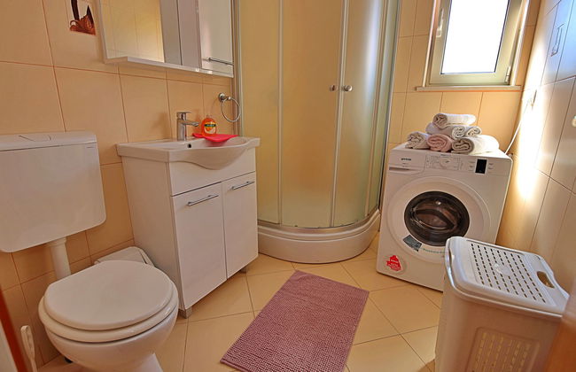 Casa de 3 quartos em Blato com piscina privada e terraço - Foto 18