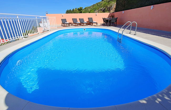 Casa de 3 quartos em Blato com piscina privada e terraço - Foto 5