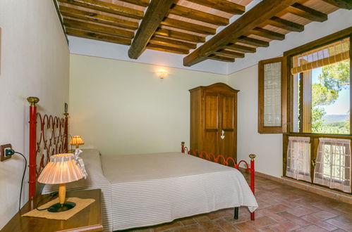 Photo 19 - 1 bedroom Apartment in Suvereto with swimming pool and garden