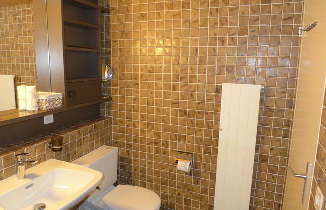 Apartamento de 2 quartos em Crans-Montana com piscina e sauna - Foto 19