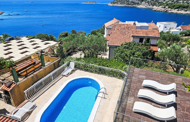 Casa de 4 quartos em Rogoznica com piscina privada e jardim - Foto 1