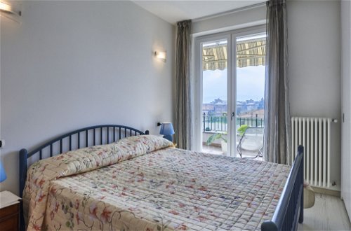 Foto 14 - Apartment mit 3 Schlafzimmern in Gravedona ed Uniti mit blick auf die berge