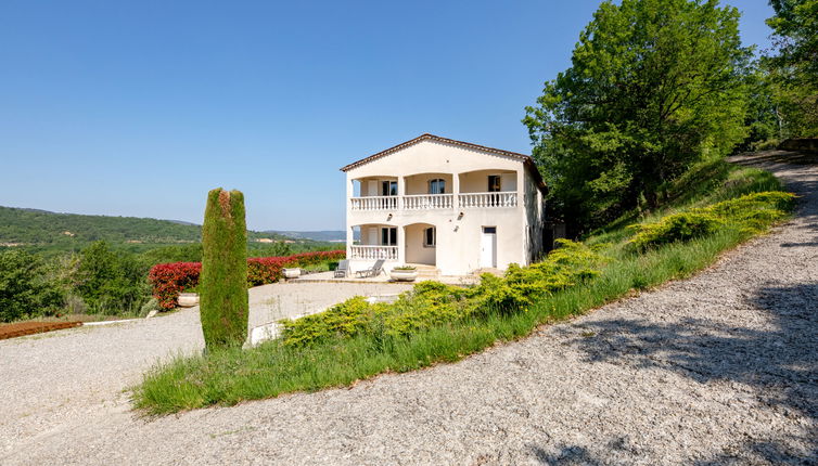 Photo 1 - Appartement de 2 chambres à Bauduen avec jardin et vues sur la montagne