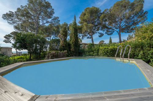 Foto 26 - Casa con 2 camere da letto a Roquebrune-sur-Argens con piscina privata e vista mare