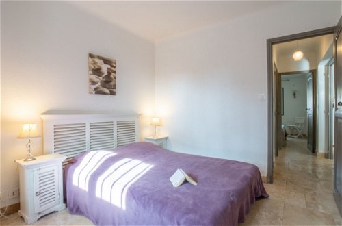 Photo 17 - Maison de 2 chambres à Roquebrune-sur-Argens avec piscine privée et vues à la mer
