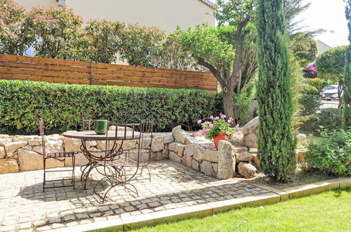 Photo 2 - 4 bedroom Apartment in Propriano with swimming pool and garden