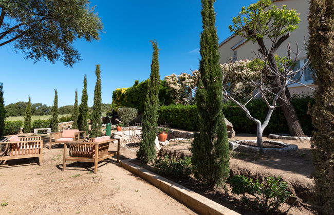 5 bedroom Apartment in Propriano with swimming pool and garden - Photo 1