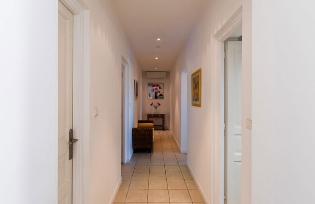 5 bedroom Apartment in Propriano with swimming pool and garden - Photo 9