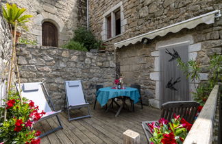 Foto 3 - Casa con 1 camera da letto a Sainte-Marguerite-Lafigère con terrazza