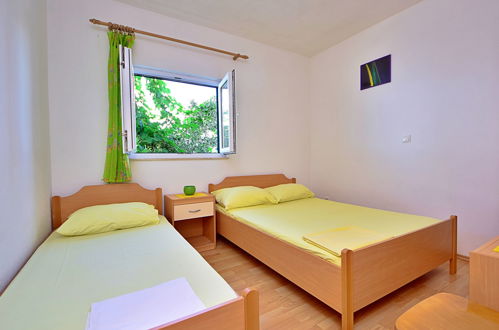 Foto 18 - Casa con 3 camere da letto a Jelsa con terrazza e vista mare