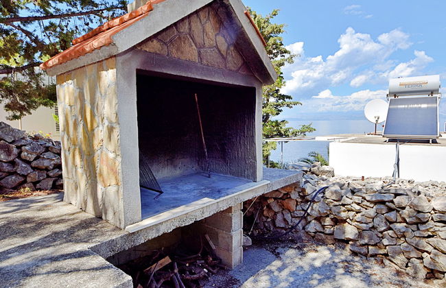 Casa de 3 quartos em Jelsa com jardim e terraço - Foto 12