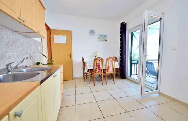Casa de 3 quartos em Jelsa com jardim e terraço - Foto 7