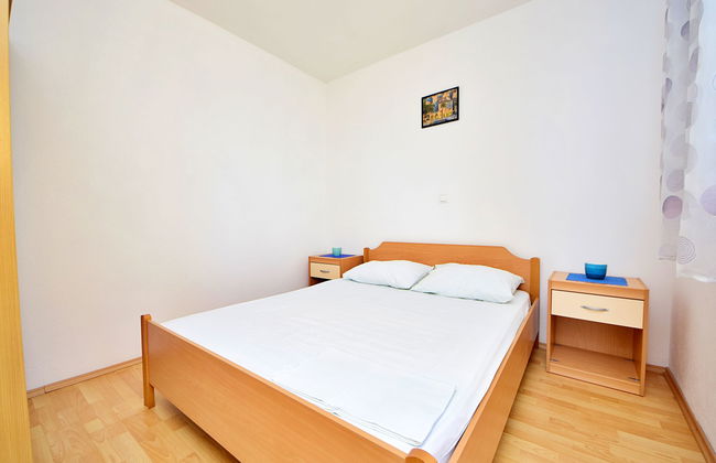 Casa de 3 quartos em Jelsa com jardim e terraço - Foto 9
