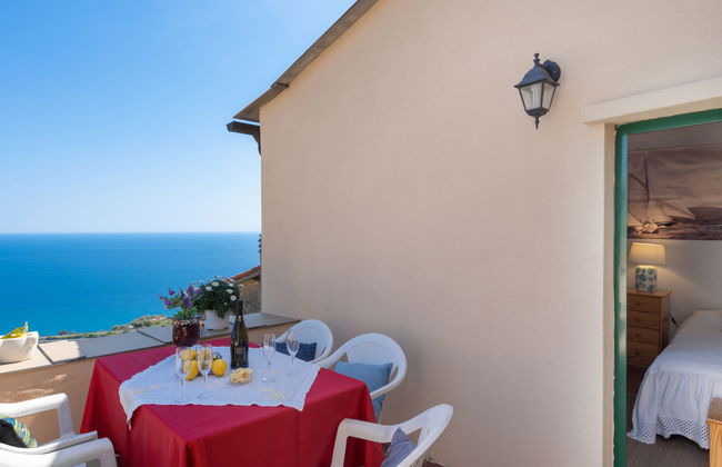 Casa de 4 quartos em Cipressa com jardim e terraço - Foto 10
