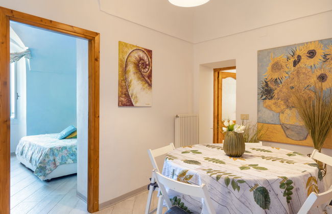 Casa de 4 quartos em Cipressa com jardim e terraço - Foto 7