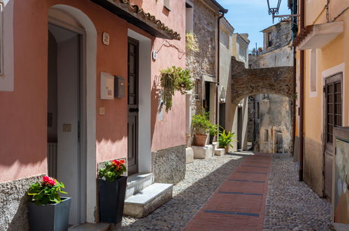 Photo 16 - Maison de 3 chambres à Cipressa avec terrasse et vues à la mer