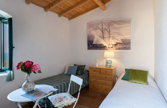 Casa de 4 quartos em Cipressa com jardim e terraço - Foto 8