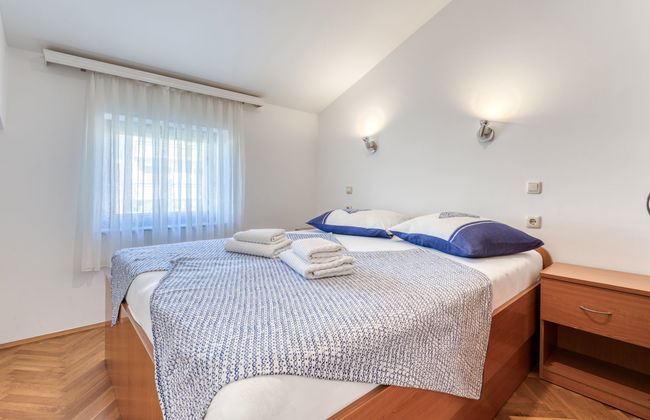 2 bedroom Apartment in Crikvenica with garden and terrace - Photo 18