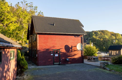 Photo 22 - 3 bedroom House in Bømlo with garden and terrace