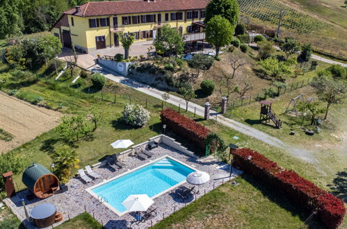 Foto 1 - Casa de 1 quarto em Asti com piscina e jardim