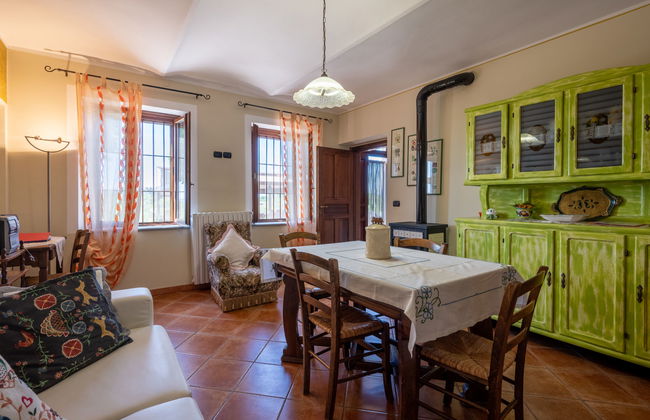 Casa de 3 quartos em Asti com piscina e jardim - Foto 5