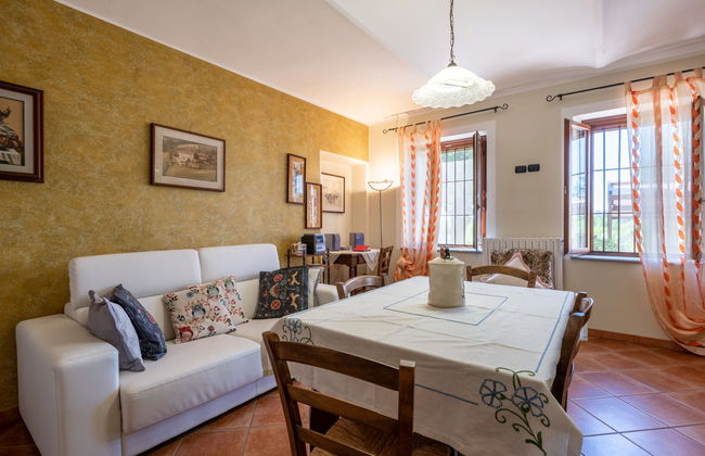 Casa de 3 quartos em Asti com piscina e jardim - Foto 4