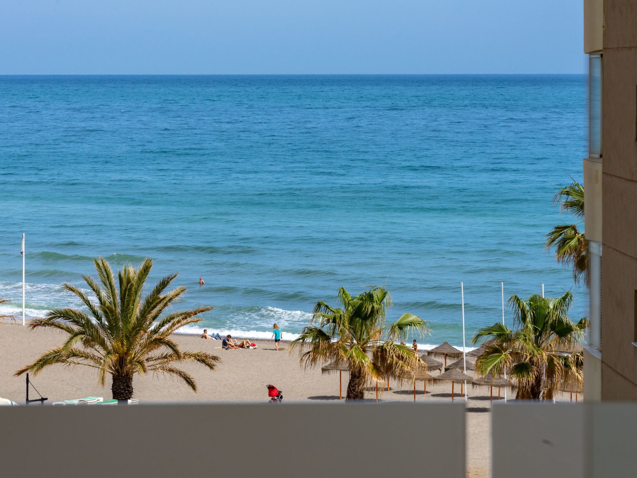 Foto 5 - Apartamento de 3 quartos em Torremolinos com piscina e vistas do mar