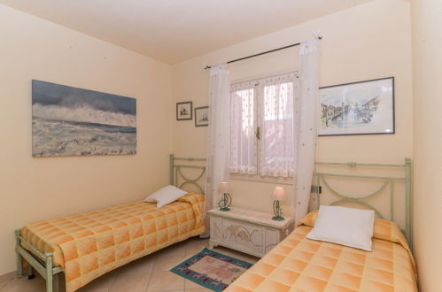 Photo 13 - 2 bedroom Apartment in Golfo Aranci with swimming pool and garden