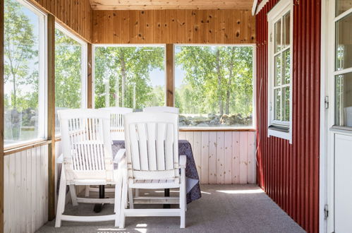 Photo 2 - Maison de 2 chambres à Kalvsvik avec jardin et terrasse