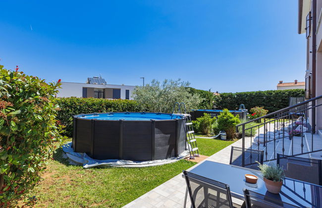 Apartamento de 3 quartos em Ližnjan com piscina privada e jardim - Foto 7