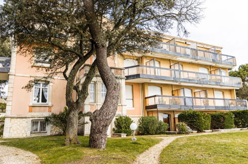 Photo 20 - Apartment in Saint-Palais-sur-Mer with terrace