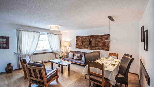 Apartment mit 4 Schlafzimmern in Sankt Moritz mit garten - Foto 3
