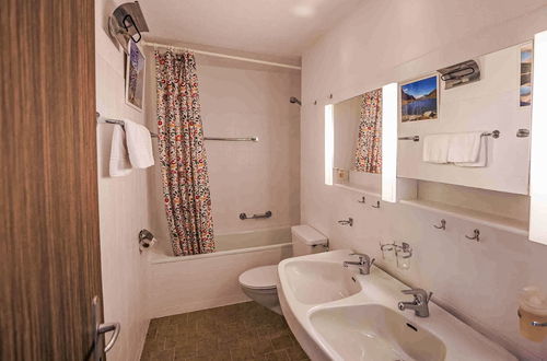 Foto 16 - Apartamento de 3 quartos em Sankt Moritz com jardim