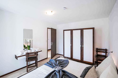 Foto 1 - Apartamento de 3 quartos em Sankt Moritz com jardim