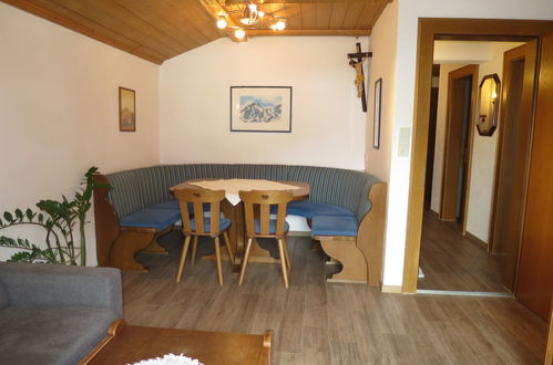 Photo 2 - Appartement de 2 chambres à Sankt Anton am Arlberg avec jardin et vues sur la montagne