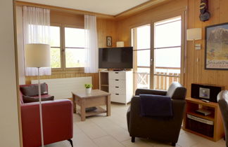 Foto 2 - Apartamento de 1 habitación en Beatenberg con vistas a la montaña