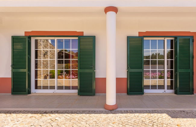 Casa de 4 quartos em Faro com piscina privada e jardim - Foto 23